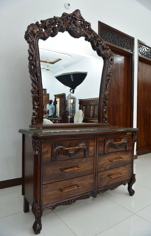 Luxu Handcrafted Solid Wood Bedroom Set