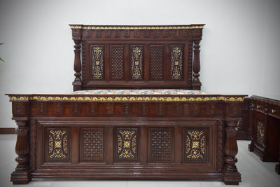 The Maharaja Royal Teakwood Suite