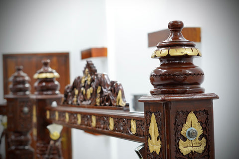 Handcrafted Solid Wood Jhula Swing